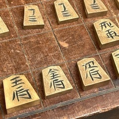 レトロ　将棋盤　手彫り　将棋駒の画像