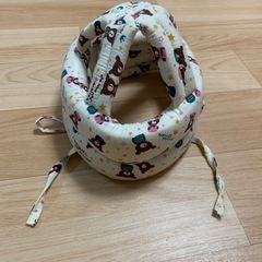 ベビー　転倒防止用ヘルメット