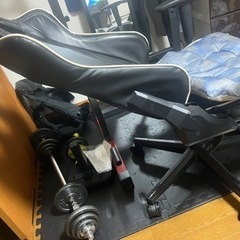 skyeゲーミングチェアの画像
