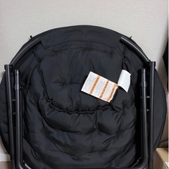 折りたたみチェア 椅子の画像