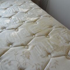 Kingsdown ワイドダブルロングベッドの画像