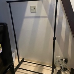 ハンガーラックの画像