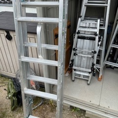 アルインコ　
伸縮梯子　スライダー　階段