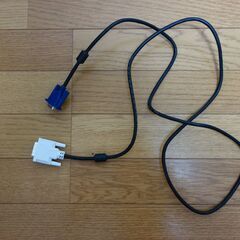 DVI、VGA変換ケーブルの画像