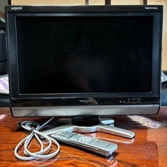 SHARP 液晶テレビ 20V型