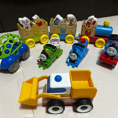 【中古】トーマスなど乗り物系おもちゃ