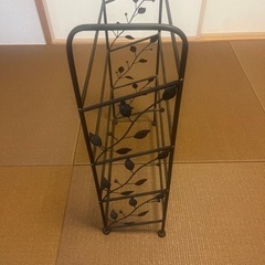 【中古・美品】 ワイヤーシューズラック ４段の画像
