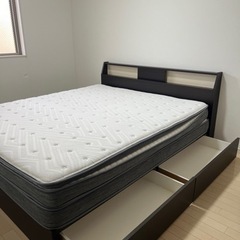 ニトリ　クイーンベット一式