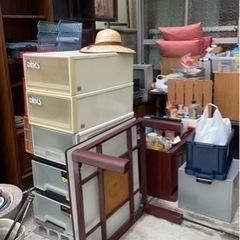 全部タダです‼️収納ラック、衣装ケース、机、こたつ、生活雑貨、ガ...