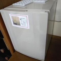 【取引決定】ツインバード　小型冷蔵庫　中古