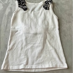 キッズ服　タンクトップ　110cmの画像