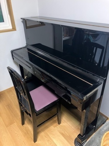 ヤマハ　アップライトピアノ（消音機能付き）
