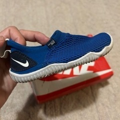 お値下げ♡
NIKE 水遊び用サンダルの画像