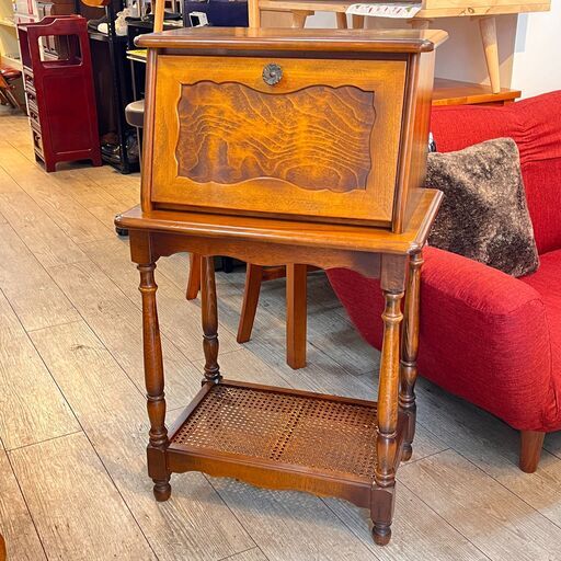 カリモク コロニアル ライティングビューロー デスク キャビネット