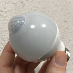 人感センサー付きLED電球 7W（白熱電球40W相当）・・・ただし難ありの画像