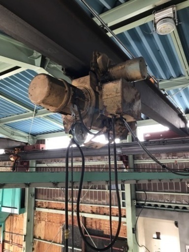 建設機械　工場屋内クレーン