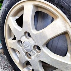 ダイハツ 155/65R14  アルミホイール付　タイヤほぼ新品　２本　の画像