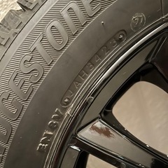 ブリヂストン　スタッドレスタイヤの画像