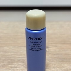 【新品　計4点】資生堂アルティミューン、セラム、ポーチの画像