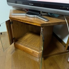 テレビボードの画像