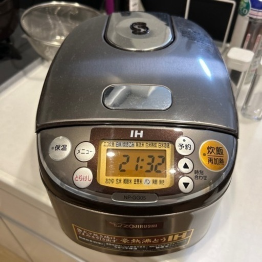 象印　炊飯器 ３合