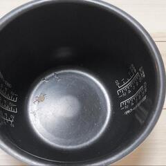 【値下げ　2500円】IH炊飯ジャー 極め炊き　NP-VN18　内釜のみを安く譲ります♪♪♪の画像