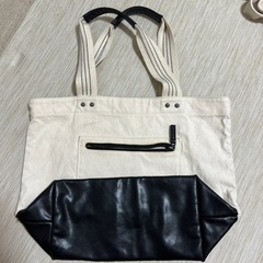 【ディズニー柄】ミッキーマウスのトートバッグの画像