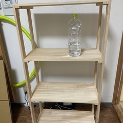 キッチン収納棚の画像