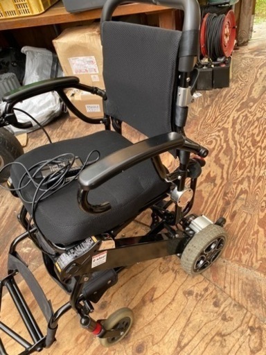 ジーウィール　電動車椅子　ソク乗り車
