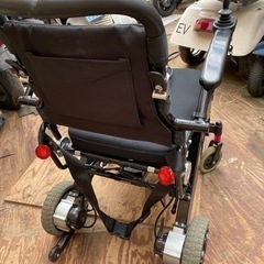 ジーウィール　電動車椅子　ソク乗り車の画像