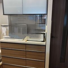 パモウナ　食器棚