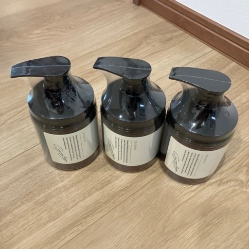 coconeクレイクリームシャンプー。