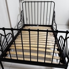 IKEA 伸長式ベッドの画像