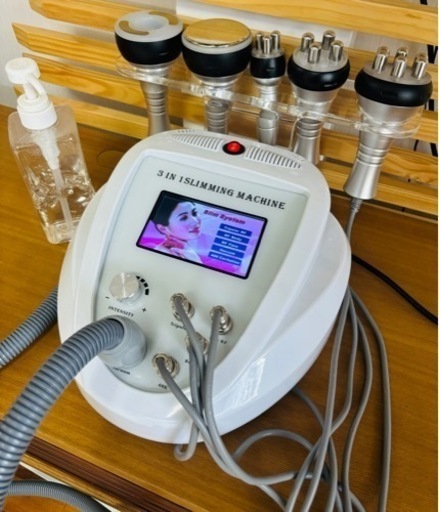 週末値下げ‼️MKOMI 5in1キャビテーション＋3MHz光ラジオ+バキューム+キャビテーション+光ラジオ波