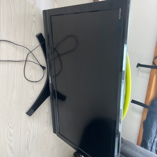 液晶テレビ
