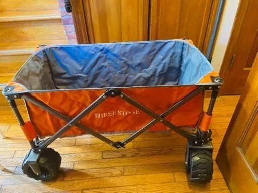 ビビットな希少オレンジのキャリーワゴン　極太タイヤ　未使用