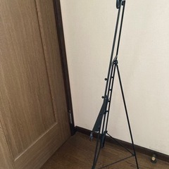 イーゼル　看板置きの画像
