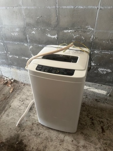 洗濯機　2013年製　Haier