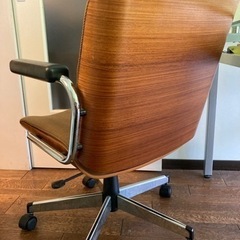 giroflex   ジロフレックスデスクチェアの画像
