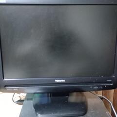 19型テレビ　東芝　レグザ