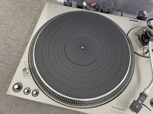 Technics SL-1700完動品 Technics テクニクスSL-1700 ターンテーブル