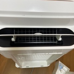 SHARP シャープ KC-G40-W プラズマクラスター 加湿空気清浄機の画像