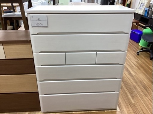 取りに来られる方限定！！6段チェスト ニトリ　キズ・ハガレ有　ホワイト