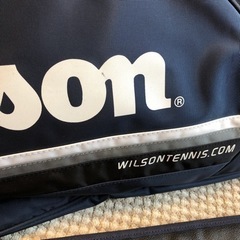 【引取り手見つかりました】テニスWilson ラケット　バッグの画像