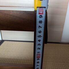 ガラスのリビングテーブル 高野木工の画像
