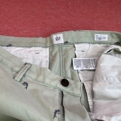 GAP ショートパンツ　グリーン　魚模様　ウエスト86〜89cmの画像