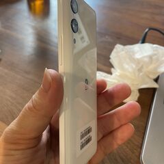 楽天hand5G ホワイト　ほぼ未使用の画像