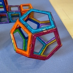 ボーネルンドのマグフォーマー　ベーシックセット（66ピース）の画像