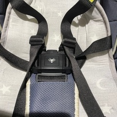値下げしました【美品】アップリカ　ラクーナビッテクッション　ベビーカーの画像