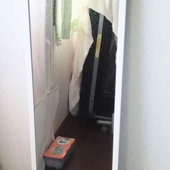 スタンドミラー